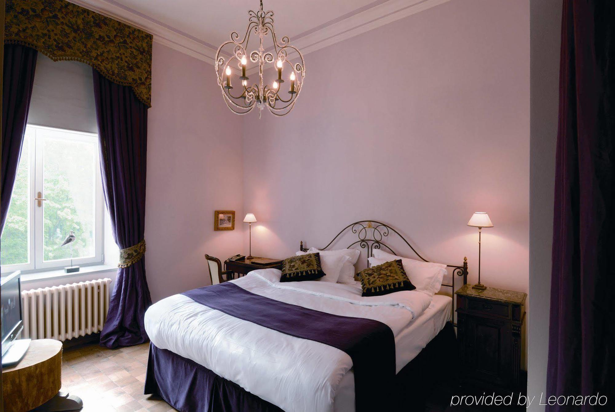 Chateau Mcely Room photo